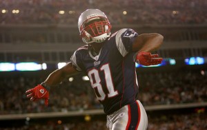 Patriots and Vikings close to deal for Randy Moss
