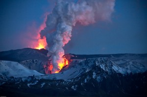 Iceland closed main airport after a volcano eruption