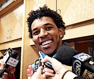 Nick Young sings deal with Lakers