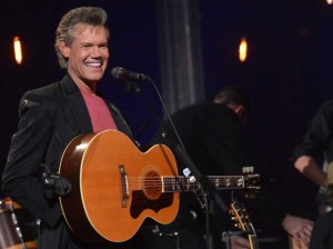 Randy Travis in critical condition with heart surgery